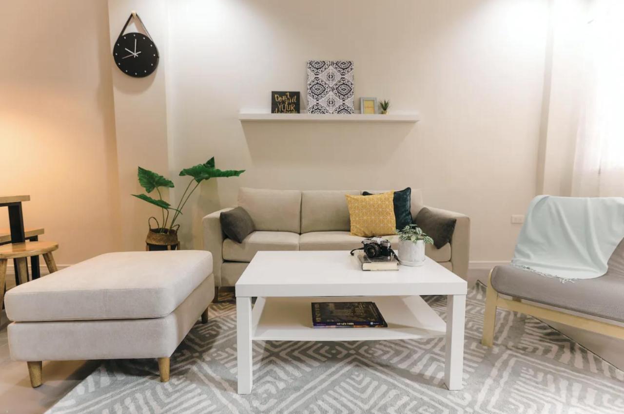 Two Bedroom Residential Home With Own Parking Angeles Esterno foto